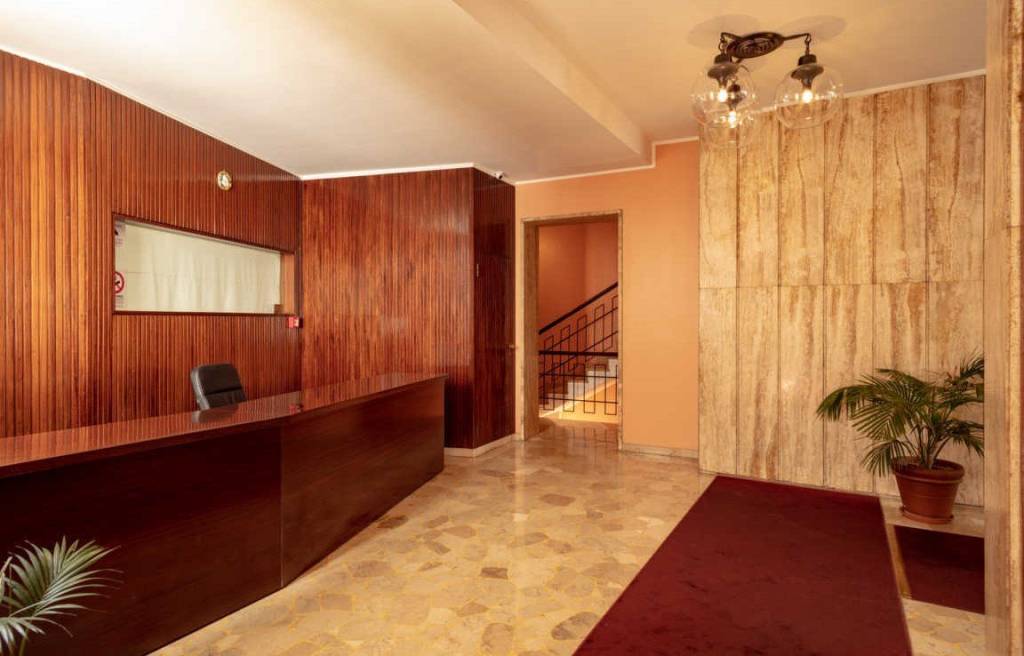 negozio in affitto a Milano