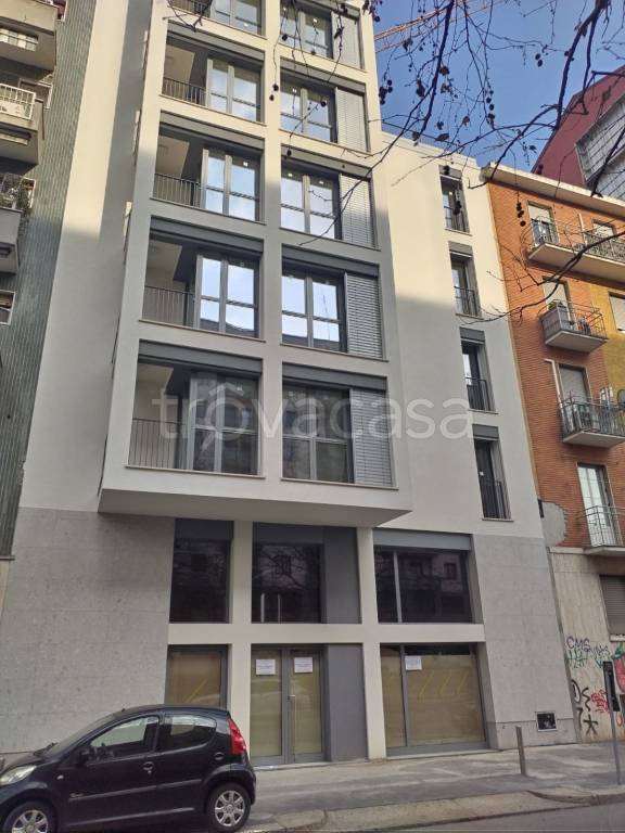 negozio in affitto a Milano in zona Solari