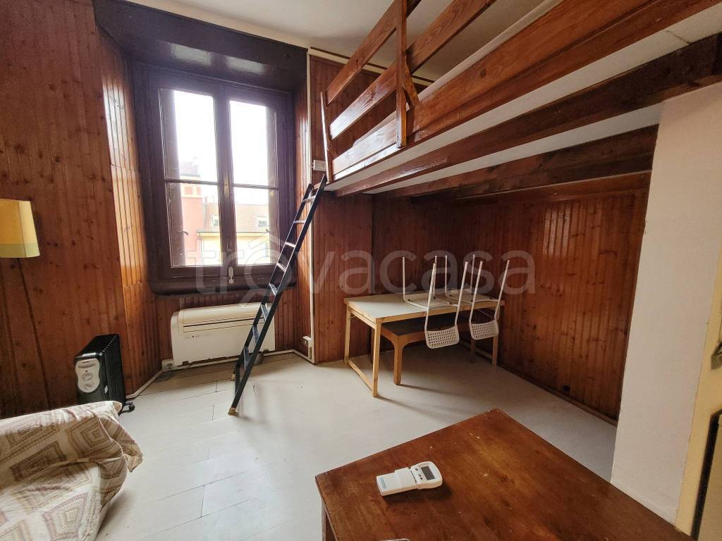 appartamento in affitto a Milano in zona Porta Ticinese