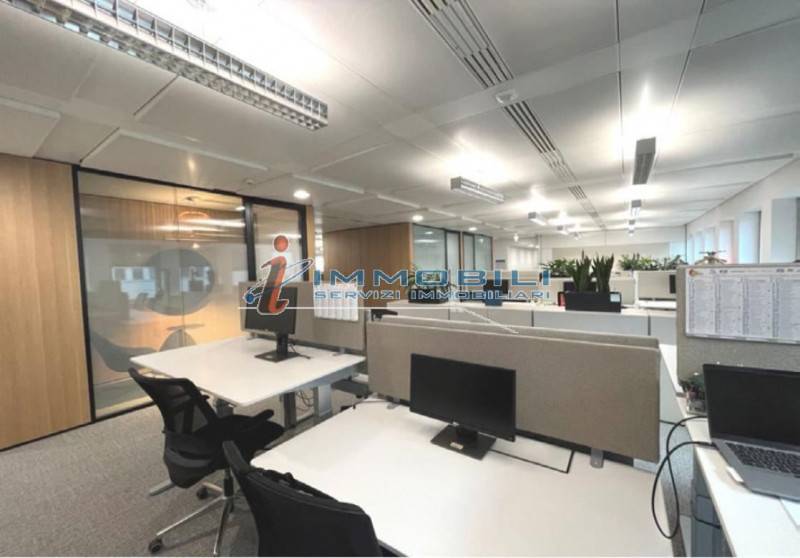 ufficio in affitto a Milano in zona Affori