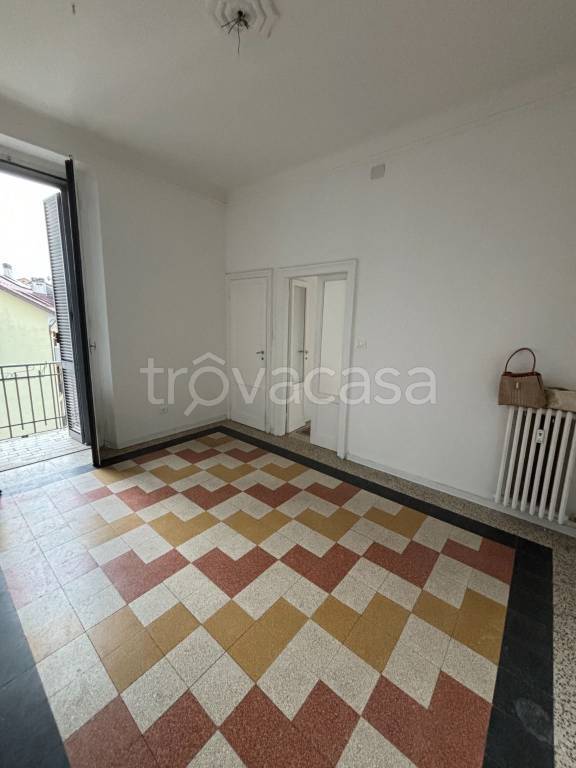 appartamento in affitto a Milano in zona Barona