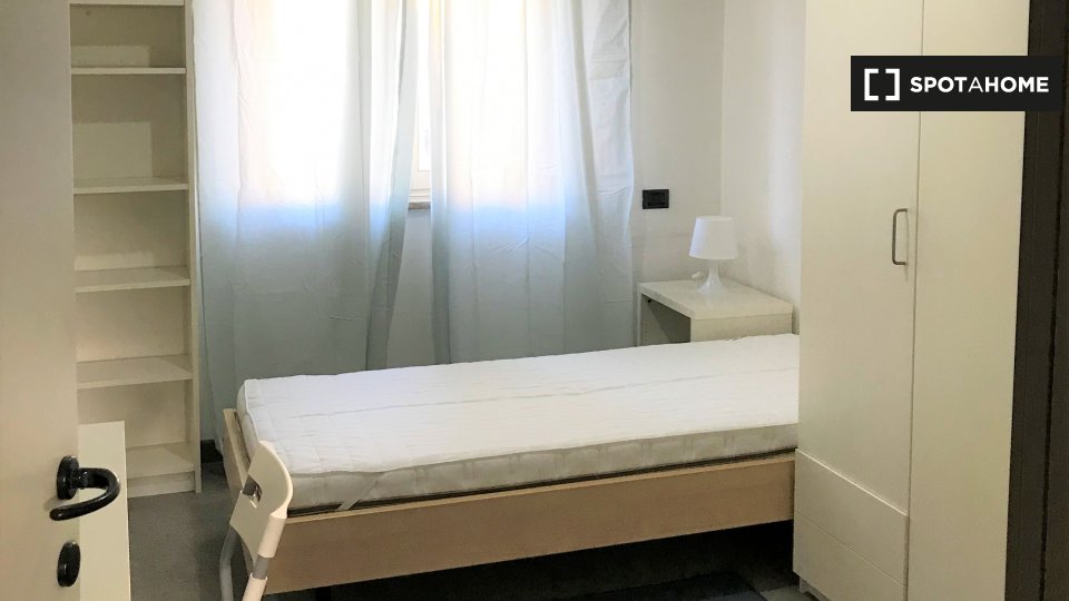 appartamento in affitto a Milano in zona Bocconi