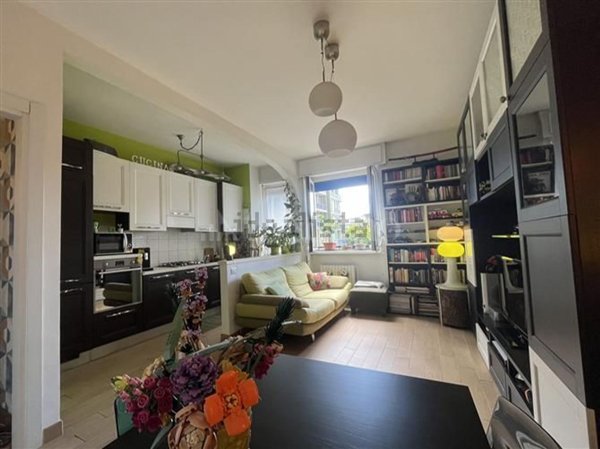 appartamento in affitto a Milano in zona Famagosta