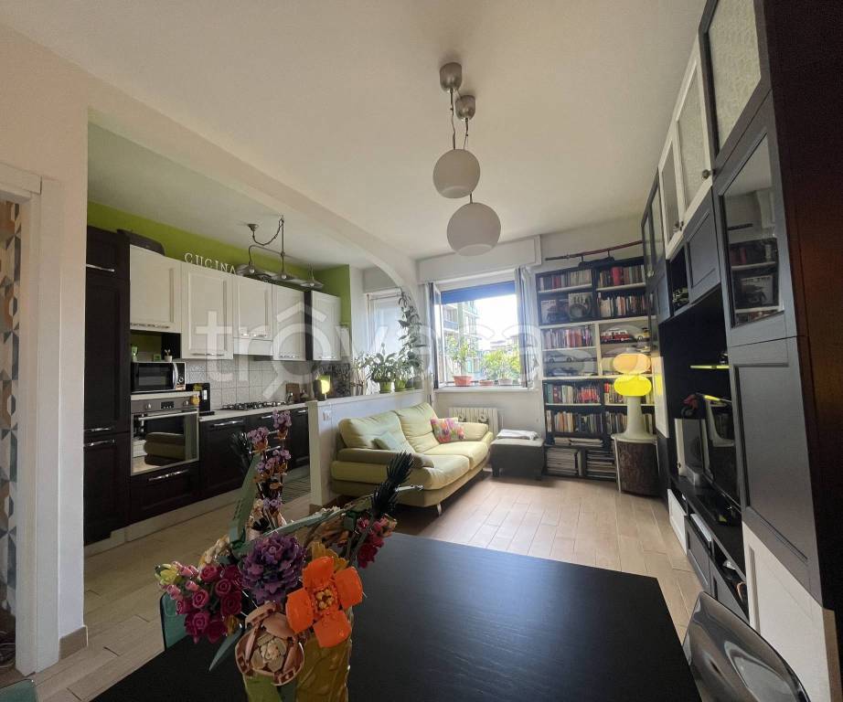 appartamento in affitto a Milano in zona Famagosta
