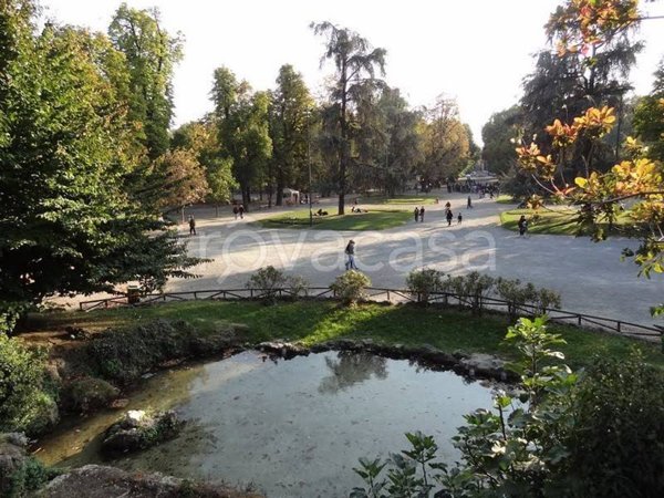 negozio in affitto a Milano in zona Loreto