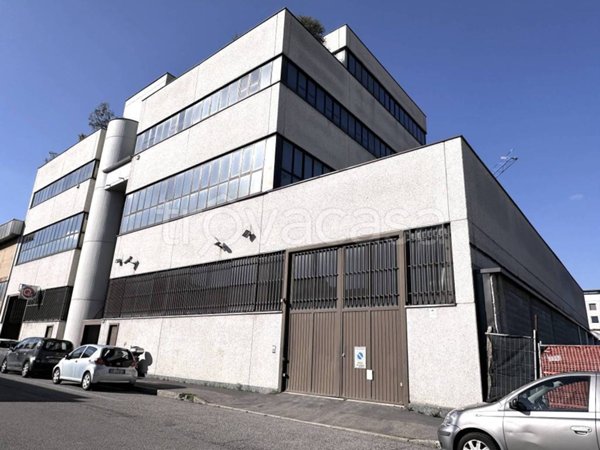 ufficio in affitto a Milano in zona Precotto