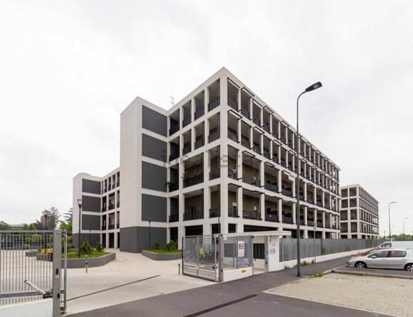 appartamento in affitto a Milano in zona Vigentino