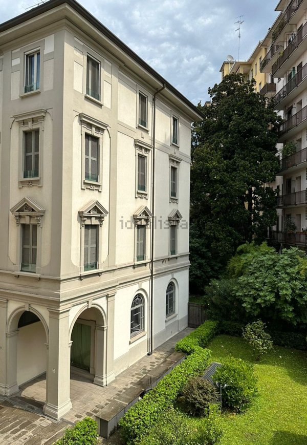 appartamento in affitto a Milano in zona Guastalla