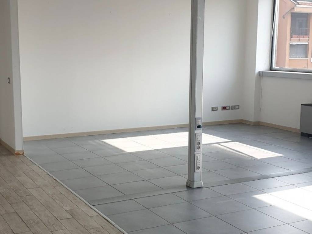 ufficio in affitto a Milano in zona Chiesa Rossa