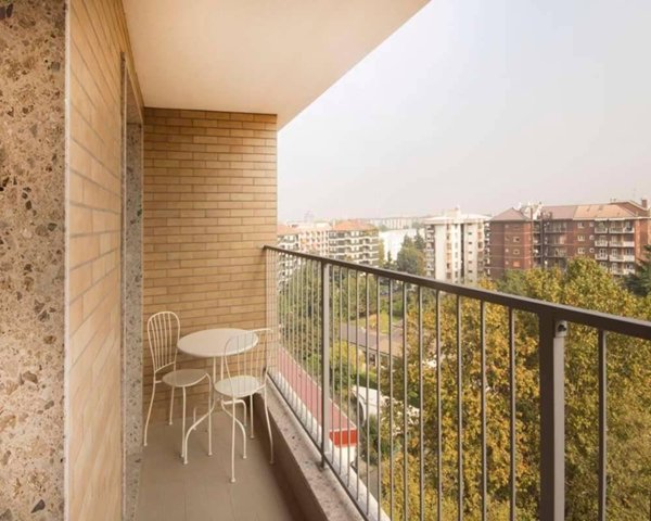 appartamento in affitto a Milano in zona Lorenteggio