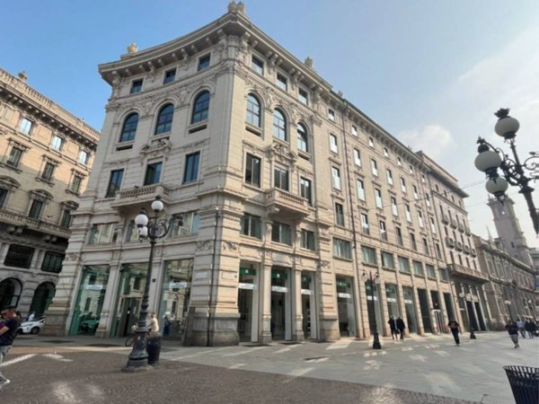 ufficio in affitto a Milano