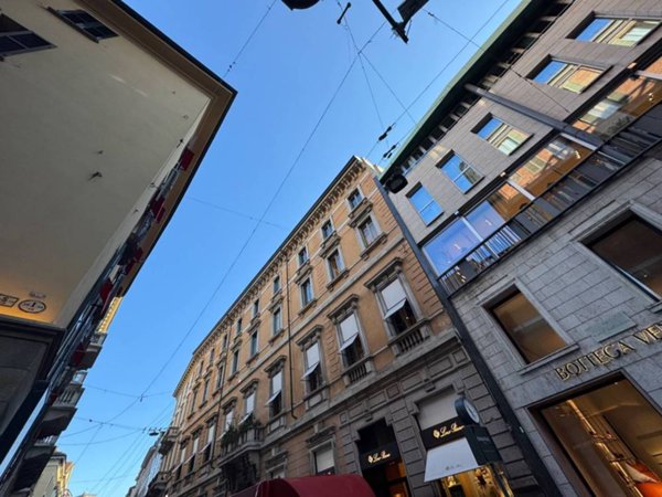 negozio in affitto a Milano