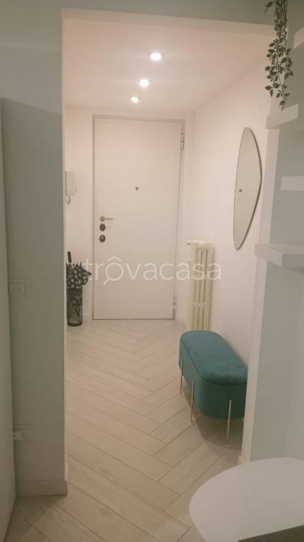 appartamento in affitto a Milano in zona Adriano