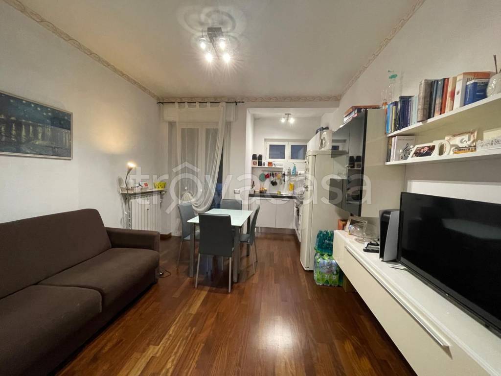 appartamento in affitto a Milano in zona Isola