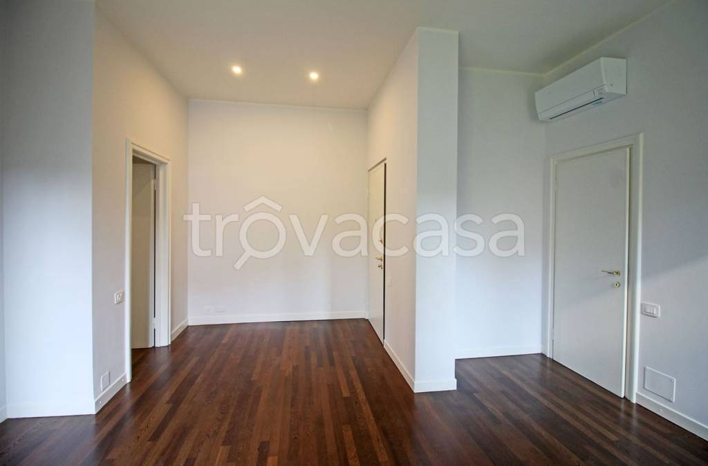 appartamento in affitto a Milano in zona Sant'Ambrogio