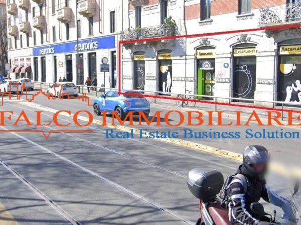 negozio in affitto a Milano in zona XXII Marzo