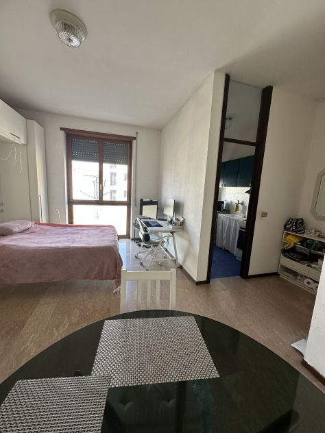 appartamento in affitto a Milano in zona Porta Genova