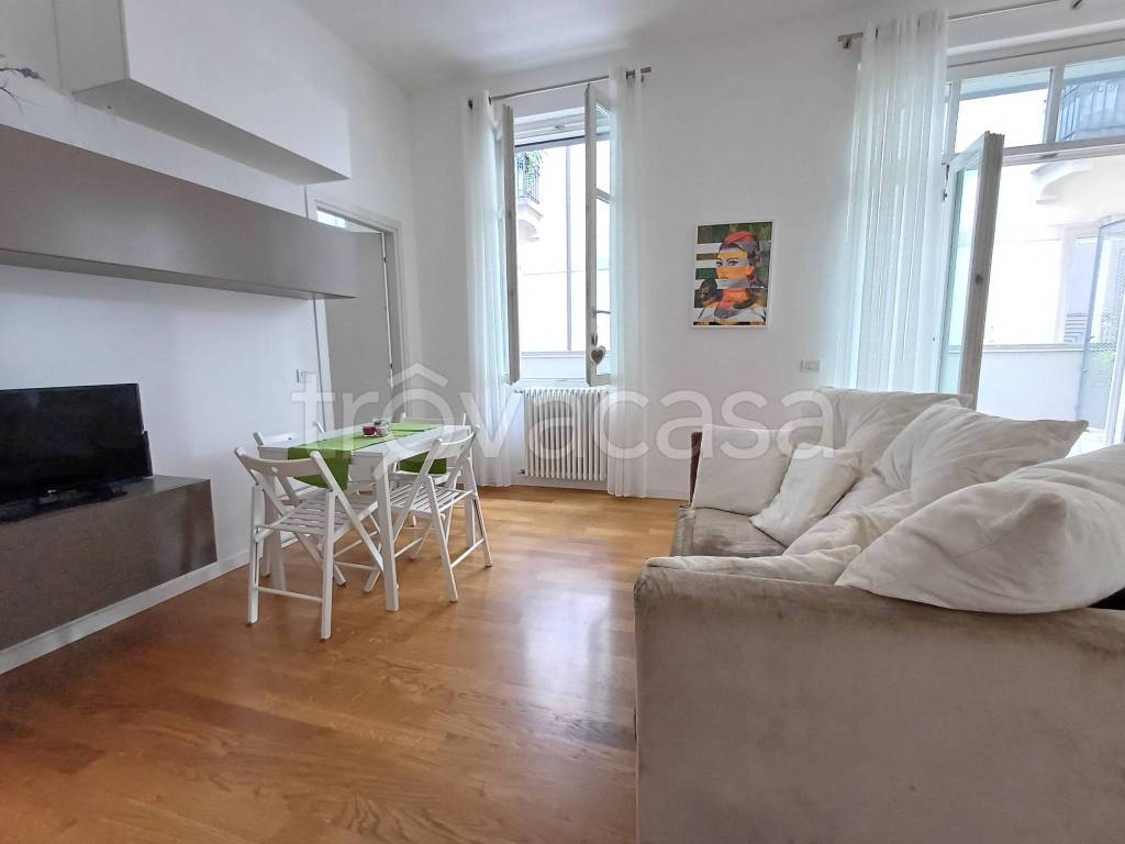 appartamento in affitto a Milano in zona Isola