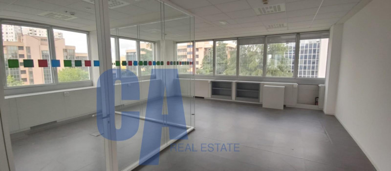 ufficio in affitto a Milano in zona Centro Direzionale