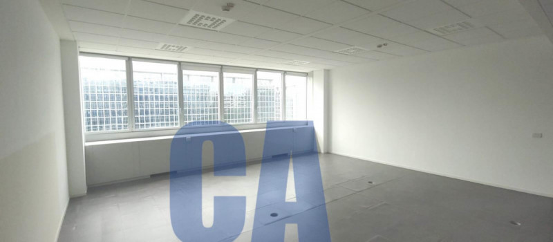 ufficio in affitto a Milano in zona Centro Direzionale