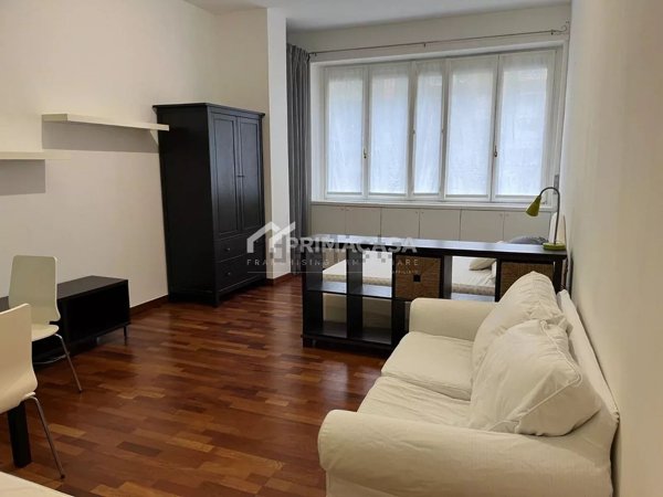 appartamento in affitto a Milano in zona Lorenteggio