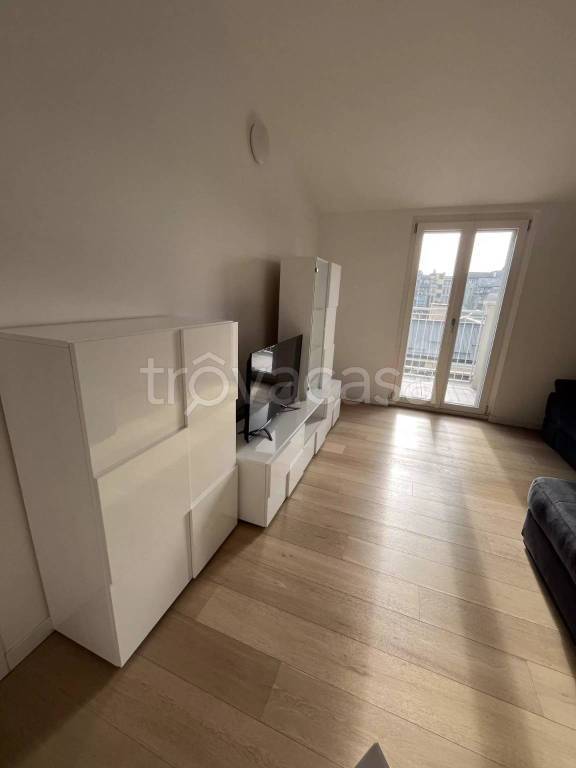 appartamento in affitto a Milano in zona Solari