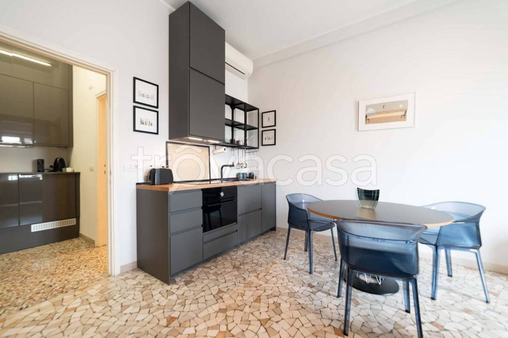 appartamento in affitto a Milano in zona Sant'Ambrogio