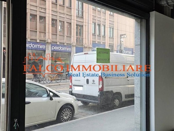 negozio in affitto a Milano in zona Porta Vigentina