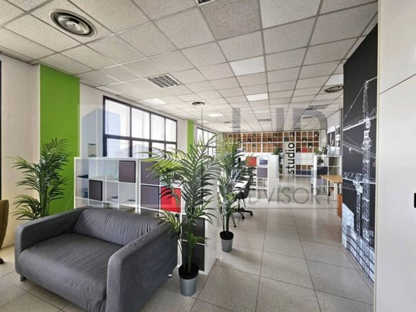 ufficio in affitto a Milano in zona Lambrate