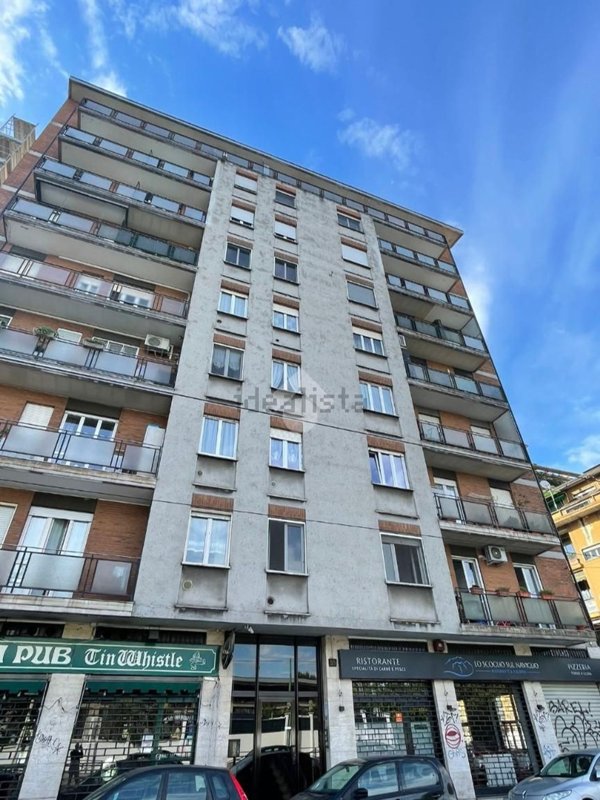 appartamento in affitto a Milano in zona San Cristoforo