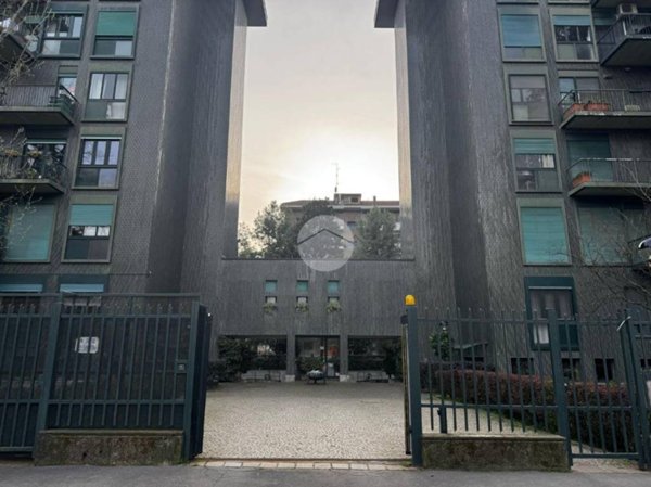 locale di sgombero in affitto a Milano
