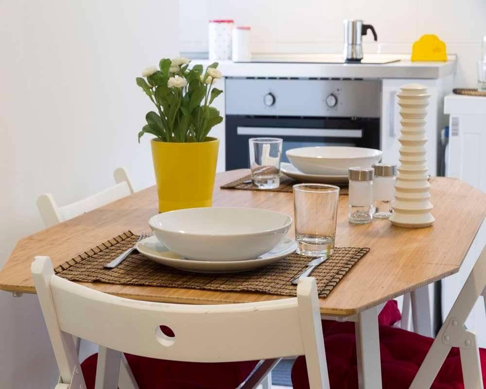 appartamento in affitto a Milano in zona Lorenteggio