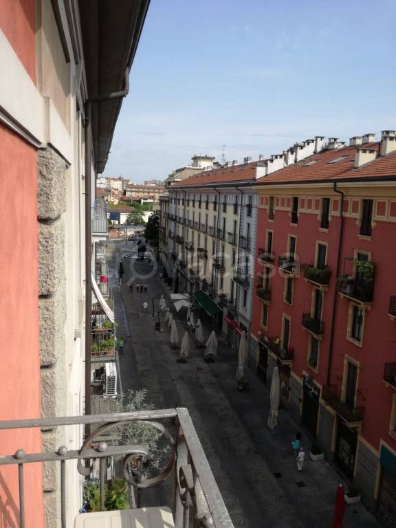 appartamento in affitto a Milano
