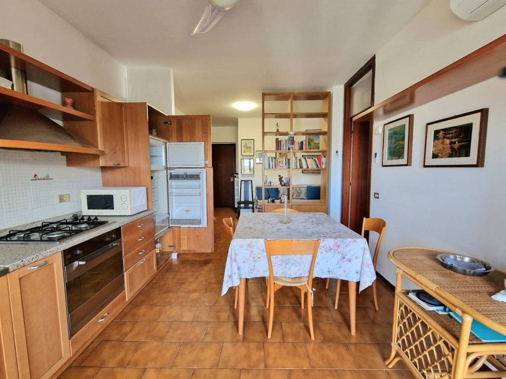 appartamento in affitto a Milano in zona Famagosta