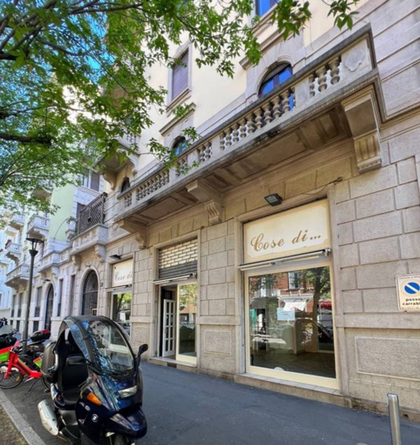 negozio in affitto a Milano