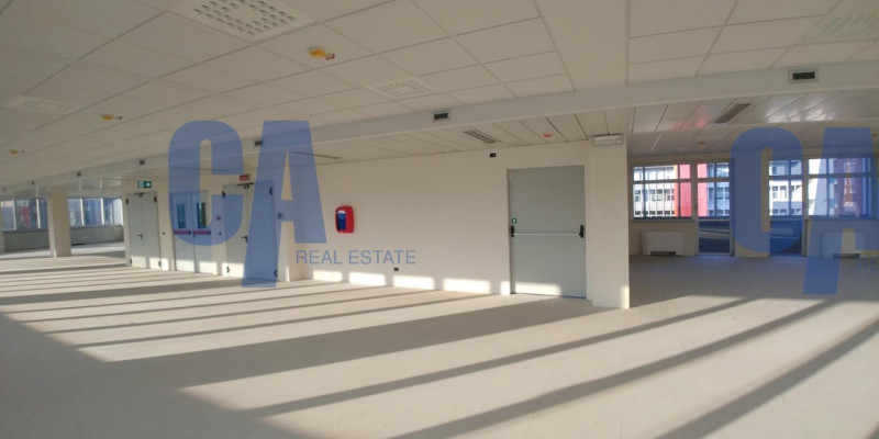 ufficio in affitto a Milano in zona Centro Direzionale