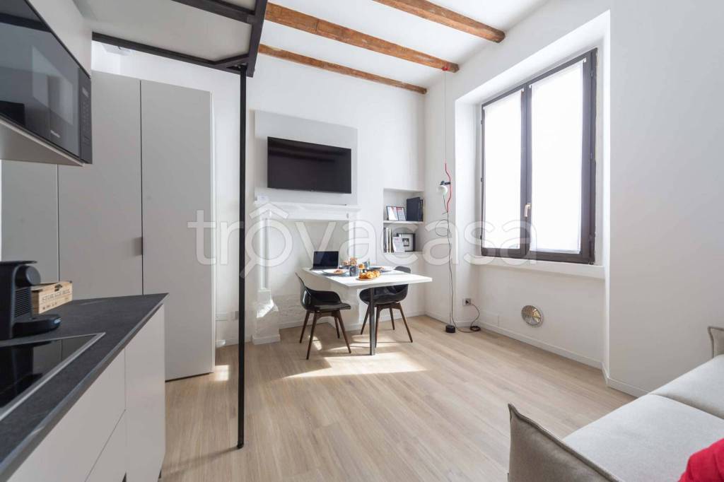 appartamento in affitto a Milano in zona Porta Romana