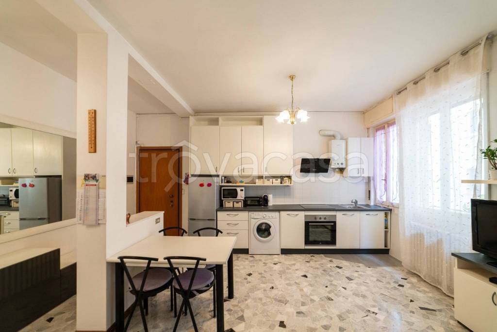 appartamento in affitto a Milano in zona Città Studi