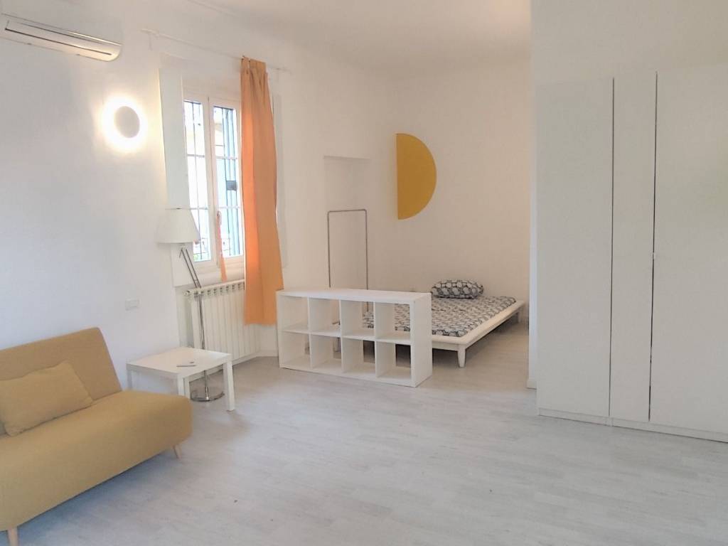 appartamento in affitto a Milano in zona Porta Genova