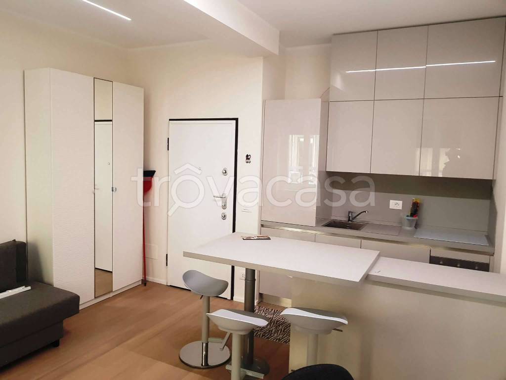 appartamento in affitto a Milano in zona Cadorna