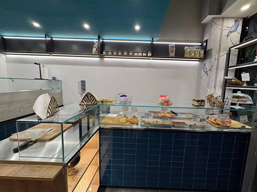 negozio in affitto a Milano in zona Porta Ticinese