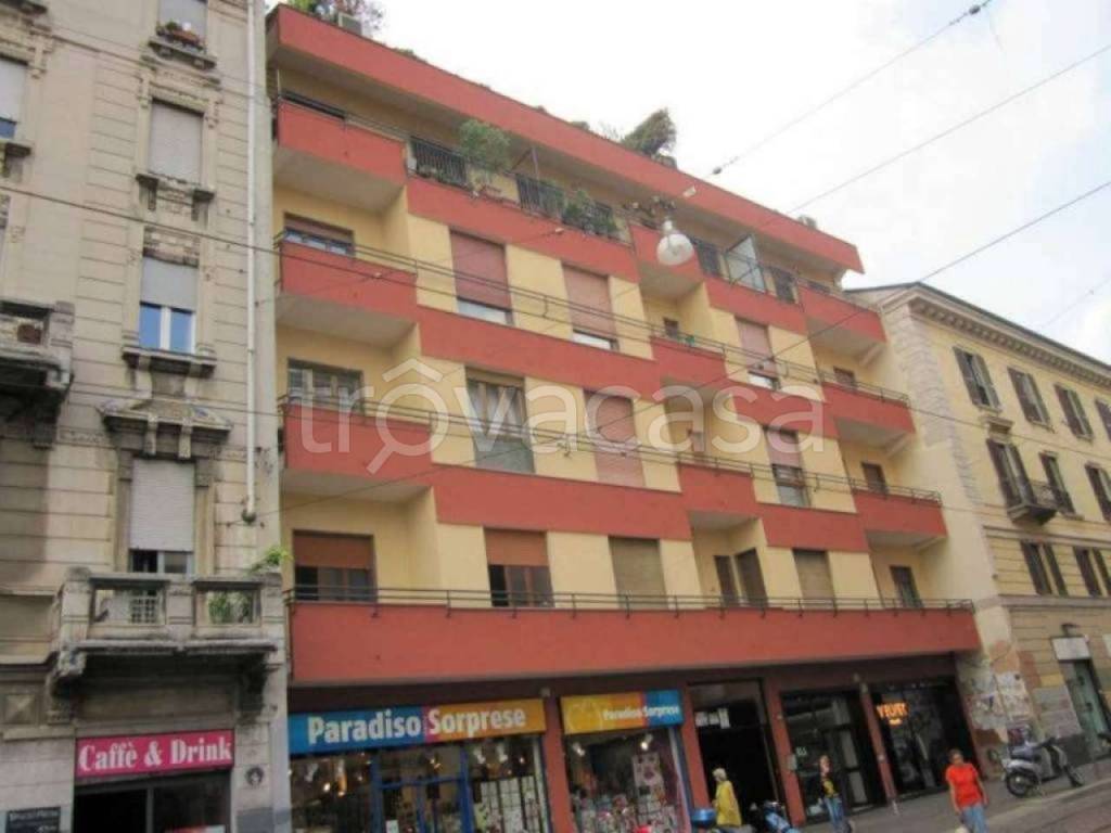 appartamento in affitto a Milano in zona Sant'Ambrogio