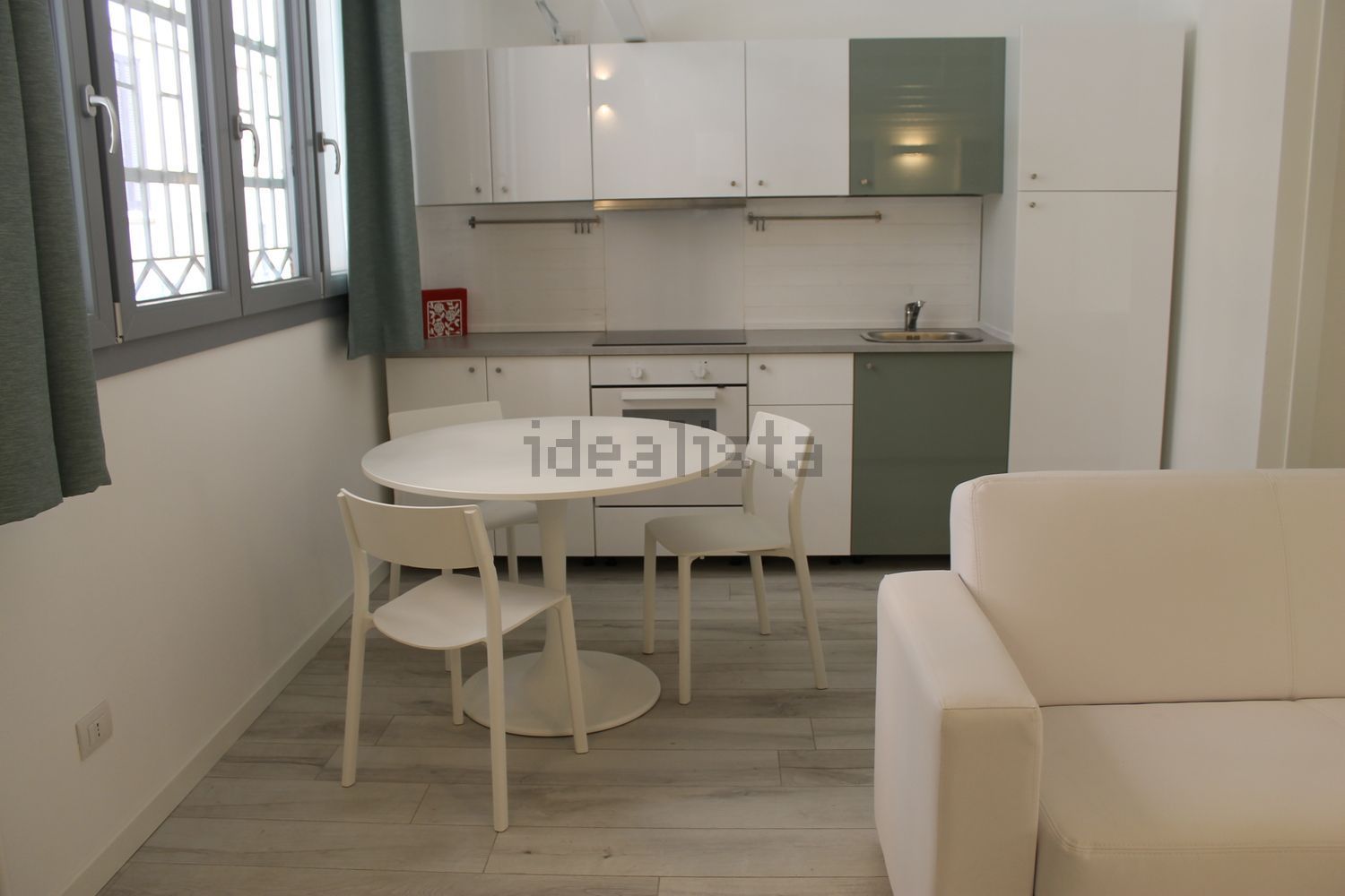 appartamento in affitto a Milano in zona Cinque Giornate