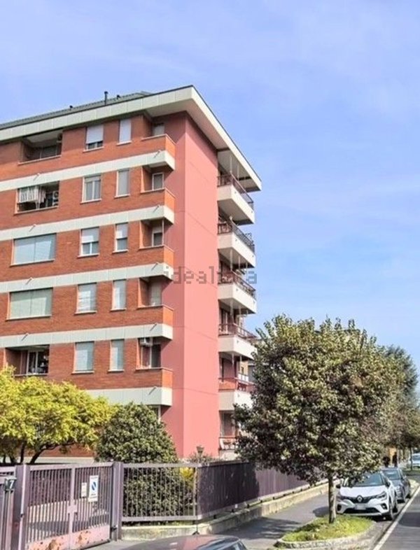 appartamento in affitto a Milano in zona Famagosta