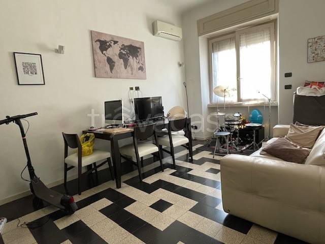 appartamento in affitto a Milano in zona Sempione