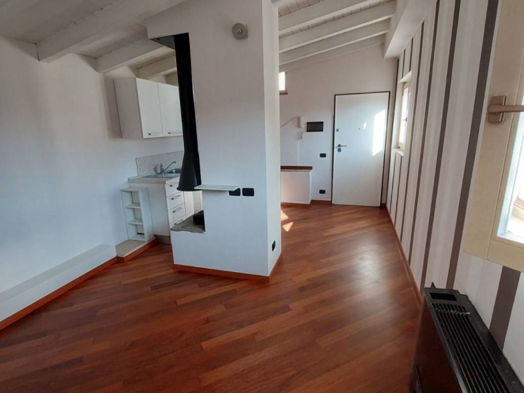 appartamento in affitto a Milano in zona Porta Garibaldi