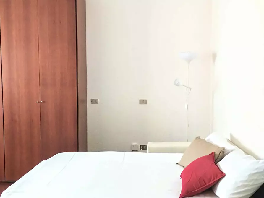 appartamento in affitto a Milano in zona Bullona
