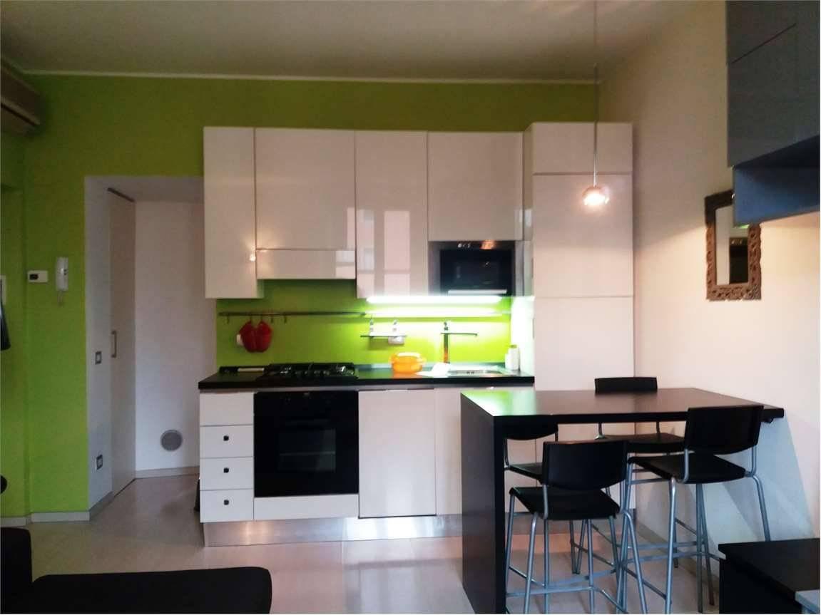 appartamento in affitto a Milano in zona Sant'Ambrogio