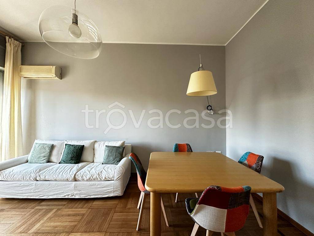 appartamento in affitto a Milano in zona Loreto