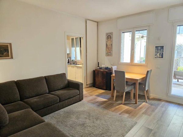 appartamento in affitto a Milano in zona XXII Marzo